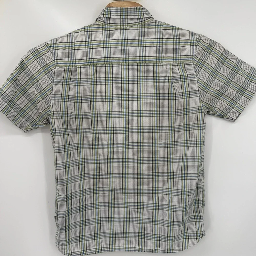 The North Face Men's Short Sleeve Button Up Multicolor S Nylon Blend Hiking READ